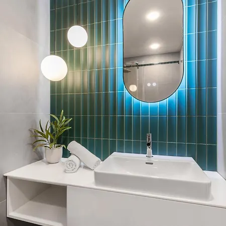 Urban One-Bedroom Apartment Prague Exterior photo